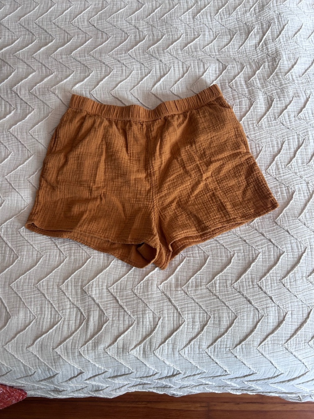 Universal Thread Muslin Shorts – Apricot – Women's Large
